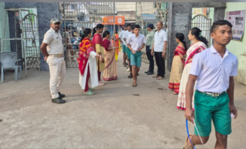 ଗଜପତି ଜିଲ୍ଲାରେ ଆରମ୍ଭ ହେଲା ମାଟ୍ରିକ୍‌‌ ବୋର୍ଡ ପରୀକ୍ଷା- ପରୀକ୍ଷା ଦେଉଛନ୍ତି ମୋଟ ୮୪୫୮ ଜଣ ଛାତ୍ରଛାତ୍ରୀ