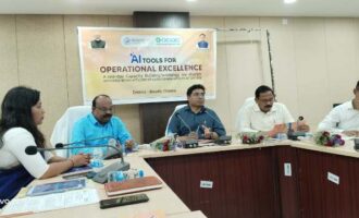 ଜିଲ୍ଲା ପ୍ରଶାସନ ବୌଦ୍ଧ ପକ୍ଷରୁ ‘ଅପରେସନାଲ ଏକ୍ସଲେନ୍ସ’ ପାଇଁ ଏଆଇ କର୍ମଶାଳା ଆୟୋଜିତ