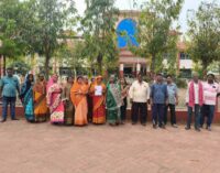 ସମ୍ପ ନିର୍ମାଣ ଅନ୍ୟତ୍ର କରିବା ନିମନ୍ତେ ଜିଲ୍ଲାପାଳଙ୍କ ନିକଟରେ ଦାବୀ ଉପସ୍ଥାପନ କରିବା ପରେ ଆକ୍ରମଣର ଶିକାର ହେଲେ ଅଭିଯୋଗକାରୀ