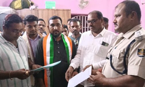 ବୌଦ୍ଧ ଥାନାରେ ଜିଲ୍ଲା କଂଗ୍ରେସ ପକ୍ଷରୁ ରତ୍ନ ଭଣ୍ଡାରରୁ ୩ ଗୋଟି ଅଳଙ୍କାର ଚୋରି ମାମଲାରେ ଏଫଆଇଆର ଦାଖଲ