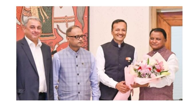 Indian Steel Association delegation meets Odisha CM, seeks priority iron ore allocation