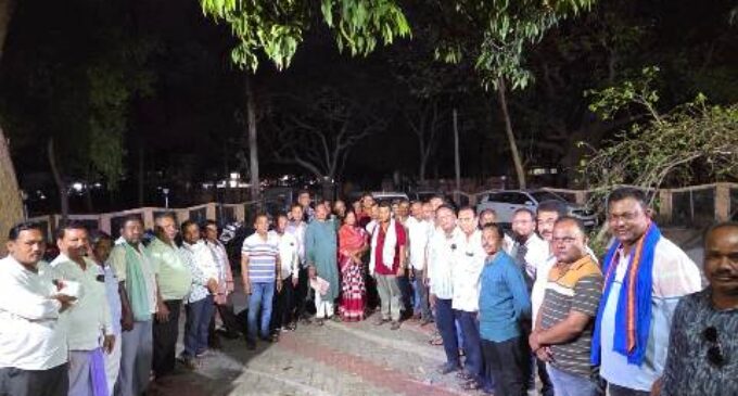 ପୂର୍ବତନ ମନ୍ତ୍ରୀ ପଦ୍ମନାଭ ଓ ବିଷ୍ନୁପ୍ରିୟାଙ୍କ ହରଭଙ୍ଗା ବିଜେଡି ନେତୃତ୍ୱଙ୍କ ସହ ଆଲୋଚନା