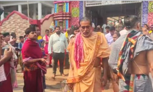 ବାଲିଗୁଡ଼ା ବନଖଣ୍ଡ ରୁ ପ୍ରଥମ ଥର ପାଇଁ ପୁରୀ ରଥଯାତ୍ରା ରେ ରଥ ନିର୍ମାଣ ପାଇଁ କାଠ ଗଲା