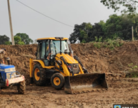 ସରକାରୀ ଯୋଜନା କାର୍ଯ୍ୟକାରୀ ନାଁ ରେ ଶହ ଶହ ଟ୍ରିପ ମୋରମ ଅନ୍ୟତ୍ର ଚାଲାଣ
