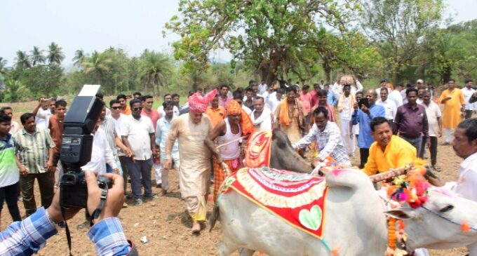ଖୋରଧା ଜିଲ୍ଲା ସ୍ତରୀୟ କୃଷକ ଦିବସ ପାଳିତ ଅକ୍ଷୟ ତୃତୀୟା ବର୍ଷକର ସବୁଠାରୁ ପବିତ୍ର ଦିନ – ମନ୍ତ୍ରୀ ଶ୍ରୀ ହରିଚନ୍ଦନ