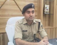 ବେଆଇନ ଦେଶୀ ନିର୍ମିତ ଅସ୍ତ୍ରଶସ୍ତ୍ର ନିର୍ମାଣ ୟୁନିଟ୍ ଠାବ : ୪୨ ଟି ଦେଶୀ ବନ୍ଧୁକ ଜବତ , ୧୫ ଗିରଫ