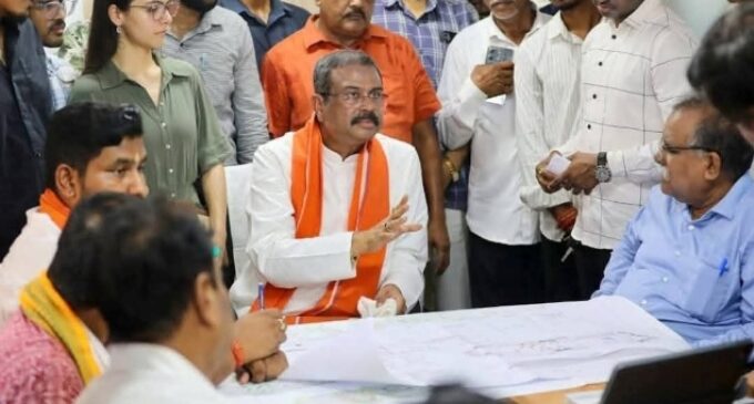 ପାଇକ ସ୍ମାରକୀ ନିର୍ମାଣ କାର୍ଯ୍ୟ ସମୀକ୍ଷା କଲେ କେନ୍ଦ୍ରମନ୍ତ୍ରୀ , କାମ ତ୍ୱରାନ୍ୱିତ କରିବାକୁ ଦେଲେ ନିର୍ଦ୍ଦେଶ