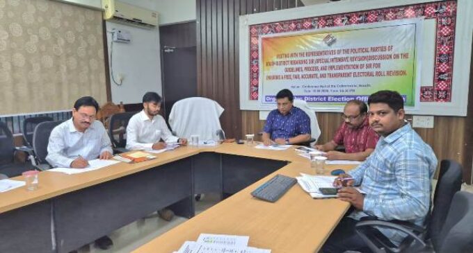 ବୌଦ୍ଧ ଜିଲ୍ଲାରେ ଭୋଟର ଲିଷ୍ଟ ର ଆଗାମୀ ବିଶେଷ ସଂକ୍ଷିପ୍ତ ପୁନଃସମୀକ୍ଷା SIR କାର୍ଯ୍ୟକ୍ରମ ସମ୍ବନ୍ଧରେ ଜିଲ୍ଲାପାଳଙ୍କ ସୂଚନା ପ୍ରଦାନ