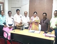 ମାଟ୍ରିକ ପରୀକ୍ଷାରେ ଖୋରଧା ଜିଲ୍ଲାର ସଫଳତା, ଜିଲ୍ଲା ଶିକ୍ଷାଧିକାରୀଙ୍କୁ ଓଷ୍ଠ।ର ସମ୍ବର୍ଦ୍ଧନା
