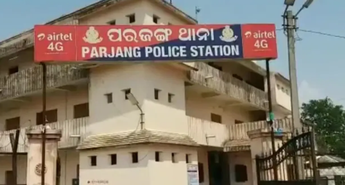 ଶଶୁର ଉପରେ ଗରମ ତେଲ ପକାଇ, ନିର୍ଯ୍ୟାତନାର ପ୍ରତିଶୋଧ ନେଲା ବିଧବା ବୋହୂ