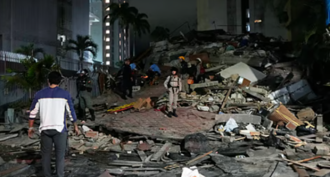 At least 32 dead, more than 700 injured after twin earthquakes rock Venezuela