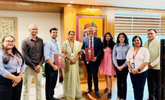 Hindalco signs MoU with Ministry of Textiles to transform Sambalpuri Handloom
