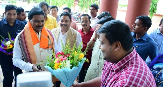 ସାମ୍ବାଦିକ ଓ ସାମାଜିକ ଗଣମାଧ୍ୟମ ପ୍ରବାହକ ସମ୍ମିଳନୀ ଅନୁଷ୍ଠିତ