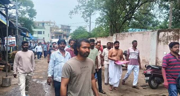 କନ୍ଧମାଳ ଜିଲ୍ଲାର ବରିଷ୍ଠ ପ୍ରତିଷ୍ଠିତ ବ୍ୟକ୍ତି ସିମାଞ୍ଚଳ ଆଚାର୍ଯ୍ୟଙ୍କ ପରଲୋକ : ବିଭିନ୍ନ ମହଲରୁ ଶୋକ ପ୍ରକାଶ