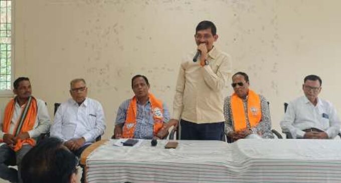 ବୌଦ୍ଧ : ଜିଲ୍ଲା ବିଜେପି କାର୍ଯ୍ୟାଳୟ ପରିସରରେ ନବନିଯୁକ୍ତ ସରକାରୀ ଓକିଲମାନଙ୍କ ପାଇଁ ଏକ ସ୍ୱାଗତ ସମ୍ବର୍ଦ୍ଧନା କାର୍ଯ୍ୟକ୍ରମ ଅନୁଷ୍ଠିତ