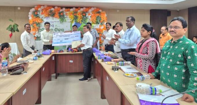 ବୌଦ୍ଧ ଜିଲ୍ଲାରେ ବିଶ୍ୱ ପରିବେଶ ଦିବସ–୨୦୨୬ ପାଳିତ : ପ୍ରକୃତି ବନ୍ଧୁ ଓ ପ୍ରକୃତି ମିତ୍ର ପୁରସ୍କାର ପ୍ରଦାନ