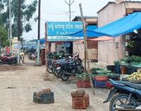 କ୍ୟାବିନ ମୁକ୍ତ ସହର ଗଢ଼ିବାର ସ୍ୱପ୍ନ ସଫଳ: କିନ୍ତୁ ଉଜୁଡ଼ିଗଲା କ୍ଷୁଦ୍ର ବ୍ୟବସାୟୀଙ୍କ ଜୀବନ; କୋଟି କୋଟି ଟଙ୍କାରେ ନିର୍ମିତ ବଜାରରେ ଝୁଲୁଛି ତାଲା