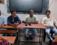 ଶିକ୍ଷକ ସଂଘ ଓ ଗୋଷ୍ଠୀ ଶିକ୍ଷା ଅଧିକାରୀଙ୍କ ମଧ୍ୟରେ ଉପୁଜିଥିବା ମତଭେଦ ଦୂର ପାଇଁ ବୈଠକ
