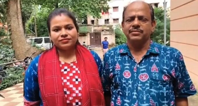 Odisha woman returns bag with Rs 60,000 cash and valuables to police