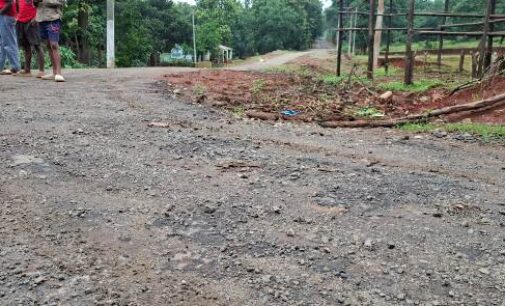 ବଦଳୁଛି ସରକାର ବଦଳୁନି ରାସ୍ତା ଘାଟ ସମସ୍ୟା : ୫ ବର୍ଷ ପରେ ମଧ୍ୟ ରାସ୍ତା ନିର୍ମାଣ ନୋହିଲା