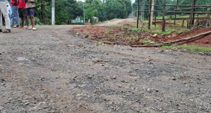 ବଦଳୁଛି ସରକାର ବଦଳୁନି ରାସ୍ତା ଘାଟ ସମସ୍ୟା : ୫ ବର୍ଷ ପରେ ମଧ୍ୟ ରାସ୍ତା ନିର୍ମାଣ ନୋହିଲା