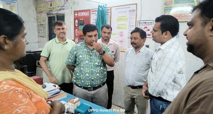 ବୌଦ୍ଧ ଜିଲ୍ଲାପାଳଙ୍କ ଦ୍ୱାରା ବିଭିନ୍ନ ସ୍ୱାସ୍ଥ୍ୟକେନ୍ଦ୍ର ପରିଦର୍ଶନ ସହିତ ନିର୍ମାଣାଧୀନ ସ୍ୱାସ୍ଥ୍ୟ ପ୍ରକଳ୍ପ ଗୁଡ଼ିକର ଅଗ୍ରଗତି ସମୀକ୍ଷା