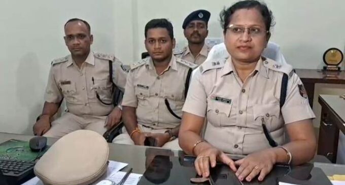 ଖୋରଧାରେ ୪୬ ଲକ୍ଷ ଟଙ୍କା ମୁଲ୍ୟର ବ୍ରାଉନସୁଗାର ଜବତ; ମା’ ପୁଅ ଗିରଫ, ଦୁଇ ଦିନରେ ଖୋରଧା ରୁ ୭୨ ଲକ୍ଷରୁ ଉର୍ଦ୍ଧ୍ବ ଟଙ୍କାର ବ୍ରାଉନସୁଗାର ଜବତ