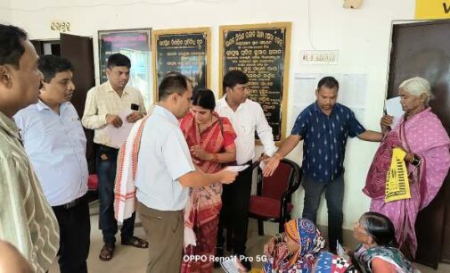 ସଚିବ ବି. ପରମେଶ୍ୱରନଙ୍କ ବୌଦ୍ଧ ଜିଲ୍ଲା ଗସ୍ତ,ବିଭିନ୍ନ ଉନ୍ନୟନମୂଳକ କାର୍ଯ୍ୟକ୍ରମ, ପ୍ରକଳ୍ପ ଓ ପଞ୍ଚାୟତ ପରିଦର୍ଶନ