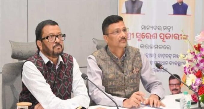 ପଞ୍ଜୀକରଣ ପ୍ରକ୍ରିୟାରେ ସ୍ୱଚ୍ଛତା ଓ ନିୟମାନୁପାଳନ ସୁନିଶ୍ଚିତ କରିବାକୁ ରାଜସ୍ୱ ବିଭାଗର ନିର୍ଦ୍ଦେଶ