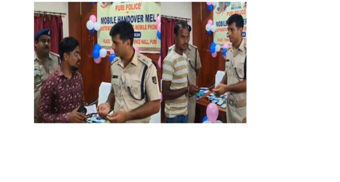 75 snatchers held, 304 stolen mobile phones recovered during Puri Rath Yatra