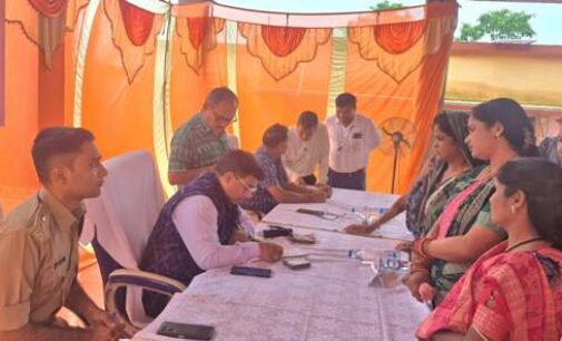 ବୌଦ୍ଧ କଣ୍ଟାମାଳ ବ୍ଲକ୍ ଉମା ଗ୍ରାମ ପଞ୍ଚାୟତରେ ଜିଲ୍ଲାପାଳ ଓ ଏସ୍ ପିଙ୍କ ଯୁଗ୍ମ ଅଭିଯୋଗ ଶୁଣାଣୀ ଶିବିର ଅନୁଷ୍ଠିତ