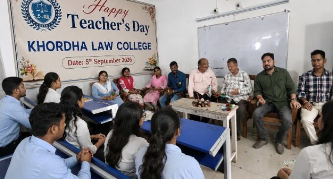 ଖୋରଧା ଆଇନ ମହାବିଦ୍ୟାଳୟରେ ଗୁରୁ ଦିବସ ପାଳିତ