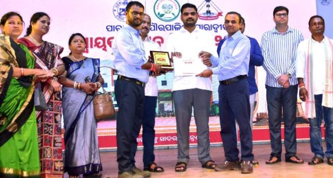 AM/NS Portsconferredwith CSR Excellence SammanAward by Paradeep Municipality