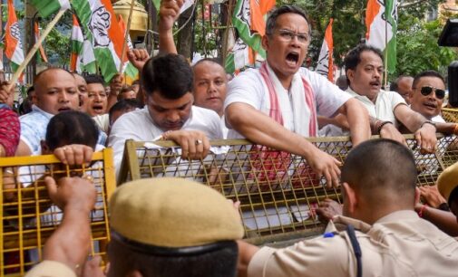 Massive protest by Pradesh Congress demanding removal of Chief Election Commissioner Gyanesh Kumar : APCC President Gaurav Gogoi, AICC Secretary Manoj Chauhan, and numerous leaders-workers detained