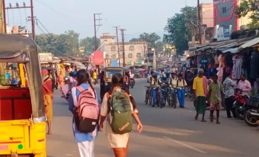 ଓଡ଼ିଶା ବନ୍ଦ ଡାକରା ବାଲିଗୁଡ଼ାରେ ବିଫଳ : ସ୍ୱାଭାବିକ ଜୀବନଯାତ୍ରା ଅବ୍ୟାହତ, ଖୋଲା ରହିଲା ଦୋକାନ ବଜାର ଓ ଯାନବାହନ ଚଳାଚଳ