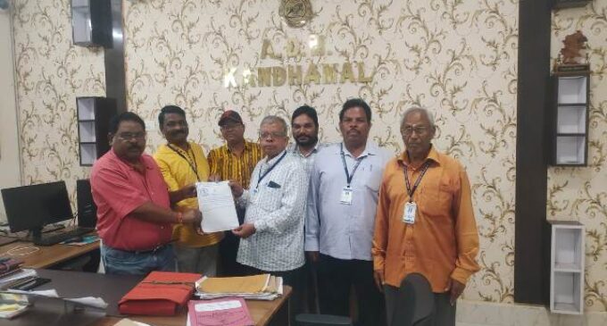 ସରକାରୀ ପଞ୍ଜିକୃତ ହେଲା ଉପଖଣ୍ଡ ସ୍ତରୀୟ ବରିଷ୍ଠ ନାଗରିକ ସଂଘ : ସ୍ୱାସ୍ଥ୍ୟ, ଶିକ୍ଷାଠାରୁ ଆରମ୍ଭ କରି ପରିବେଶ ସୁରକ୍ଷା ଓ ଅସହାୟ ବୃଦ୍ଧବୃଦ୍ଧାଙ୍କ ସେବାକୁ ଗୁରୁତ୍ୱ