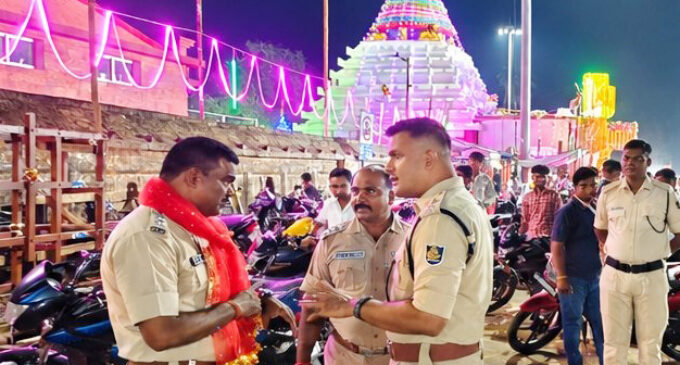 Jajpur SP Reviews Security at Maa Biraja Temple