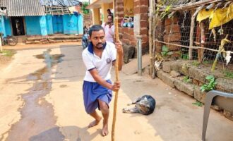 ୭୦ ପ୍ରତିଶତ ଦିବ୍ୟାଙ୍ଗଙ୍କ ପାଇଁ ପକ୍କାଘର ସାତ ସପନ ; ଅନ୍ତ୍ୟୋଦୟ ଗୃହ ଯୋଜନାରେ ଘର ଖଣ୍ଡିଏ ପାଇଁ ରବୀନ୍ଦ୍ରଙ୍କ ଆକୁଳ ନିବେଦନ