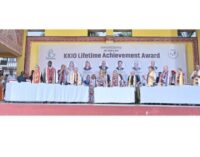US Senator, Mayors Visit KIIT and KISS