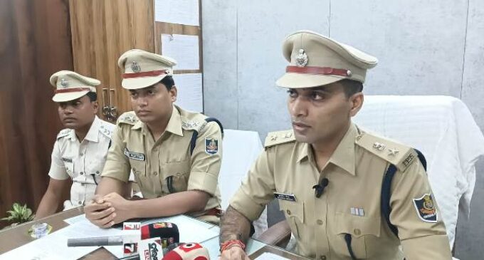 ବୌଦ୍ଧ ଜିଲ୍ଲା ପୋଲିସ ପକ୍ଷରୁ ନିଶାମୁକ୍ତ ସମାଜ ଗଠନ ଉପରେ ଗୁରୁତ୍ୱ ଏସ୍ ପିଙ୍କ ସାମ୍ବାଦିକ ସମ୍ମିଳନୀ