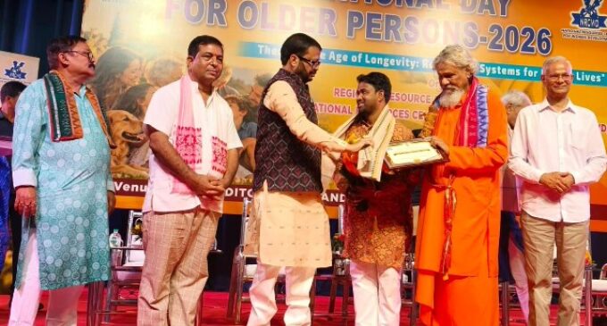 ରେଳ କୁଞ୍ଜ ଅଡିଟୋରିୟମରେ ପ୍ରଣାମ ନୃତ୍ୟାନୁଷ୍ଠାନ ନୃତ୍ୟଗୁରୁ ପ୍ରଶାନ୍ତ କୁମାର ଭାଇନା ସମ୍ବର୍ଦ୍ଧିତ :ବୌଦ୍ଧର କଳା ଓ ସଂସ୍କୃତି ପାଇଁ ଗୌରବର ମୁହୂର୍ତ୍ତ