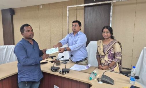 ବୌଦ୍ଧ ଜିଲ୍ଲା ସଡ଼କ ସୁରକ୍ଷା କମିଟି ସମୀକ୍ଷା ବୈଠକ ଅନୁଷ୍ଠିତ : ଅକ୍ଟୋବର ମାସକୁ ଦୁର୍ଘଟଣା ମୃତ୍ୟୁଶୂନ୍ୟ କରିବା ପାଇଁ ଜିଲ୍ଲାପାଳଙ୍କ ଆହ୍ୱାନ