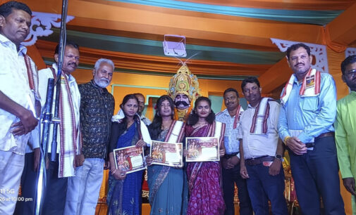 ଖୁଣ୍ଟବନ୍ଧ ଦୁର୍ଗାପୂଜା: ତୃତୀୟ ସନ୍ଧ୍ୟା, ସୀତା ଠାବ ନାଟକ ମଞ୍ଚସ୍ଥ